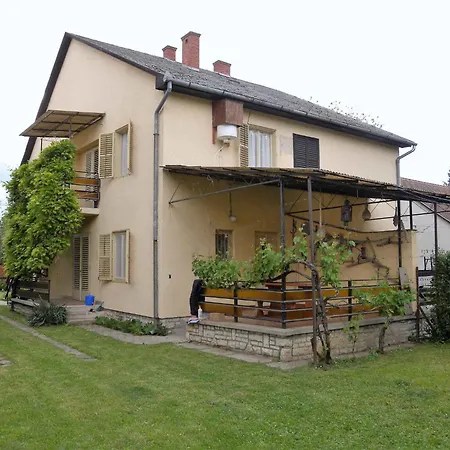 Apartman In 18536 Balatonföldvár